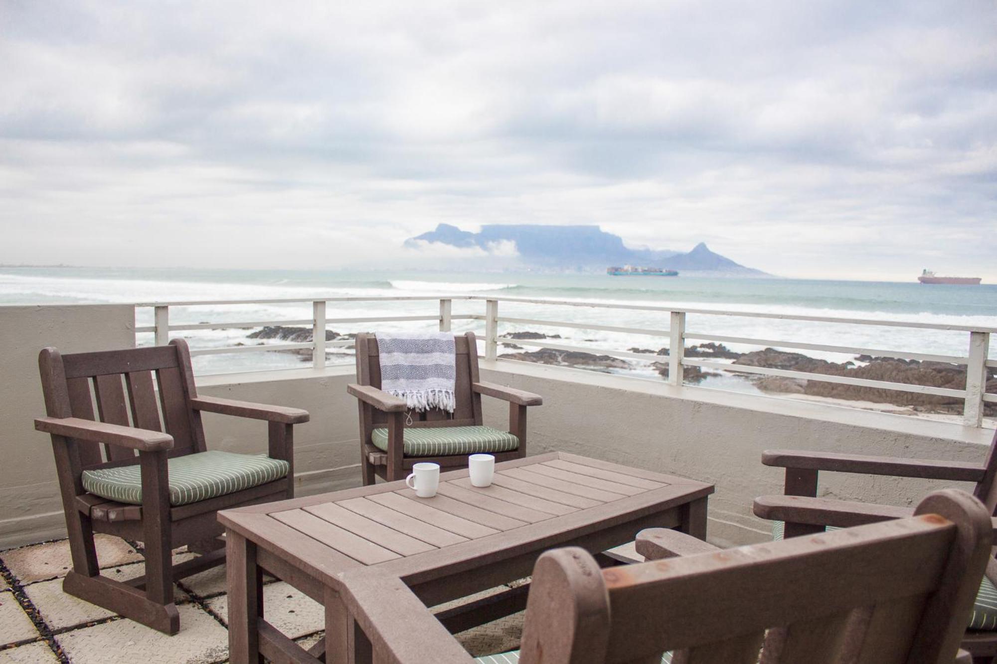 Bokkombaai Bloubergstrand Exterior photo