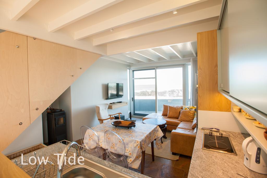 Bokkombaai Bloubergstrand Room photo