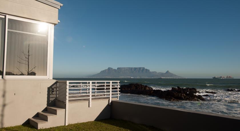 Bokkombaai Bloubergstrand Exterior photo
