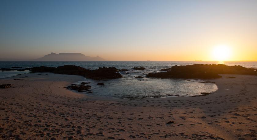 Bokkombaai Bloubergstrand Exterior photo